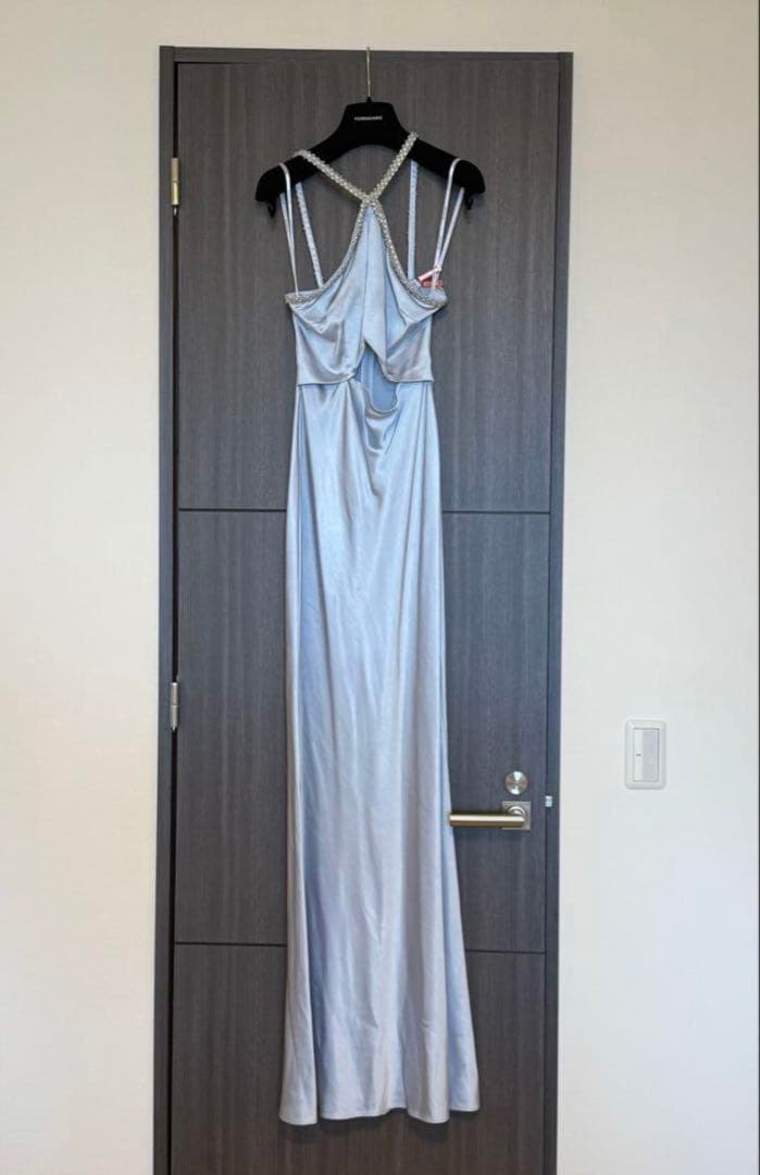 ＜中古 美品＞Self-portrait サテンダイアモンデホルタードレス