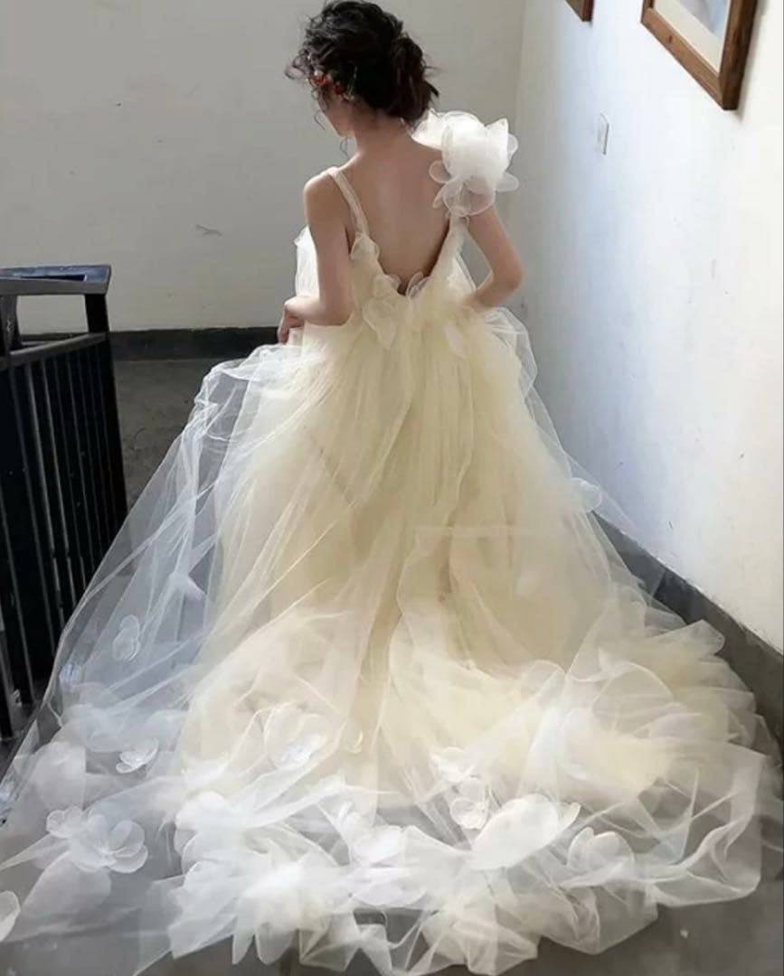 ウェディングドレス Aライン チュール