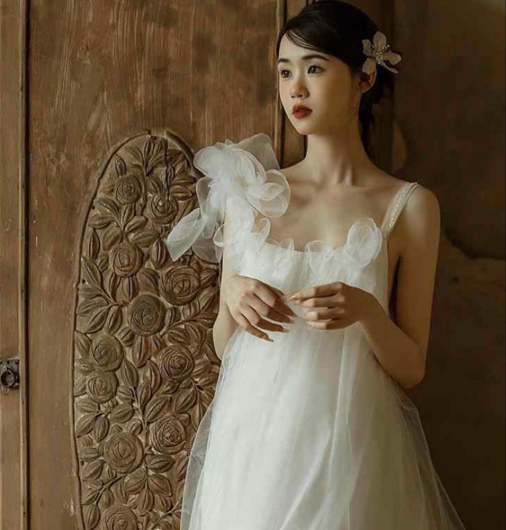 ウェディングドレス Aライン チュール