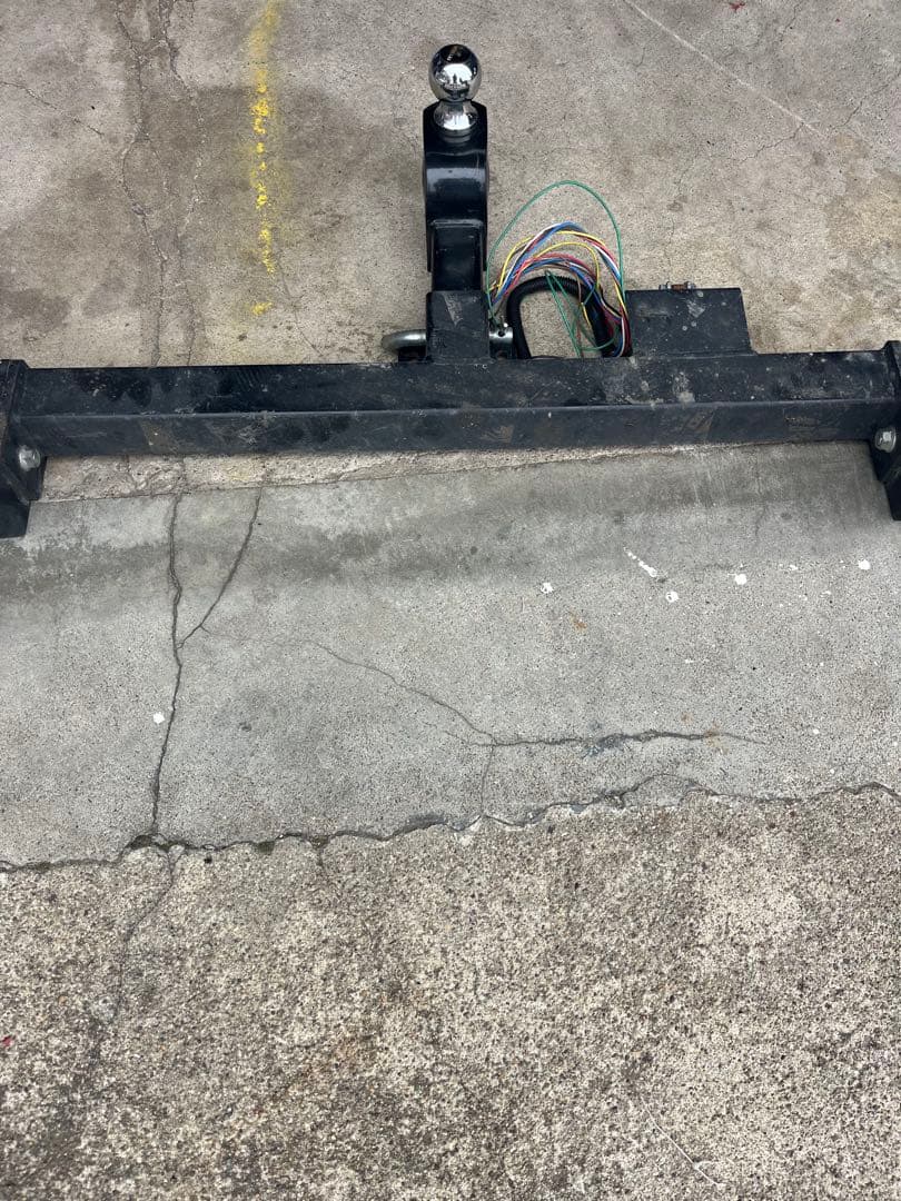 プリウス ヒッチメンバー