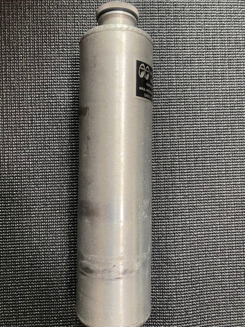 ムーンアイズ　エマージェンシータンク　1.25QT 携行缶