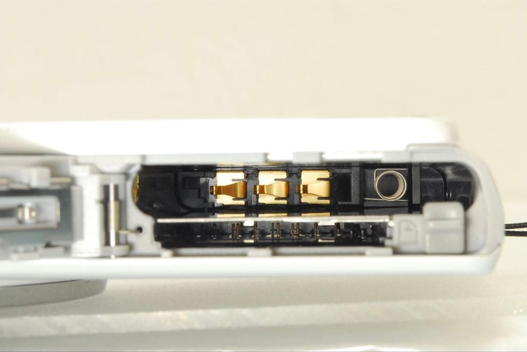 CASIO EXILIM EX-Z31❤️スマホ転送 動作確認済 ホワイト カメラ