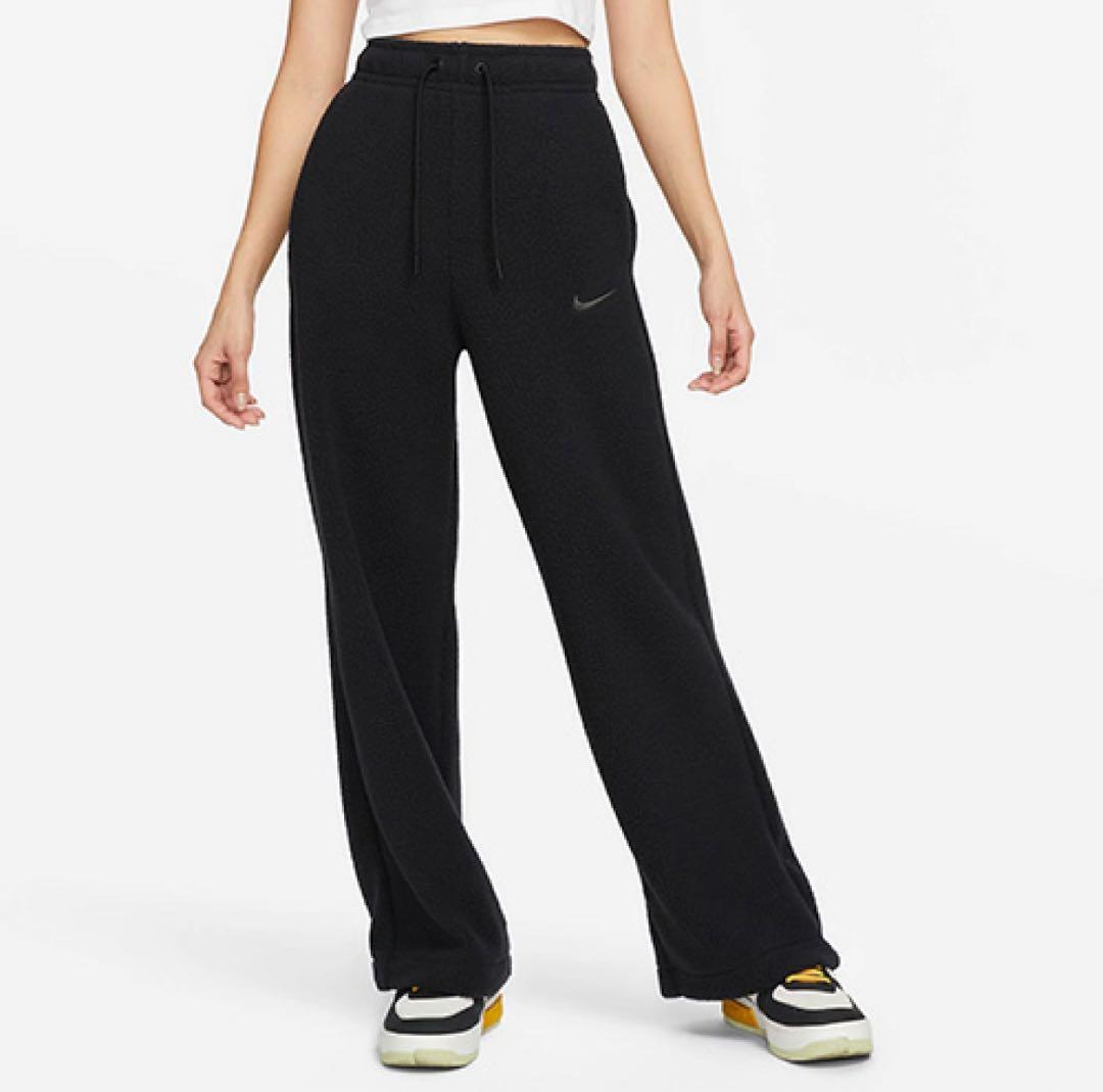 ☆新品☆ナイキプラッシュ ウィメンズ モッド クロップ クルーネックセットアップ