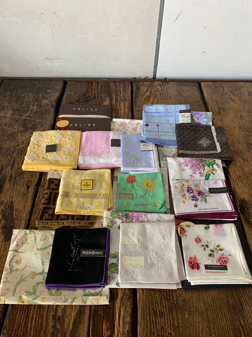 ブランド　ハンカチ　まとめ売り　CELINE Burberry FENDI など