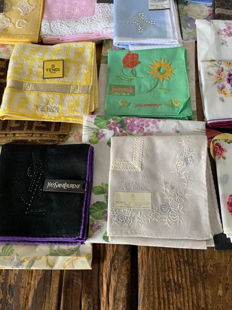 ブランド　ハンカチ　まとめ売り　CELINE Burberry FENDI など