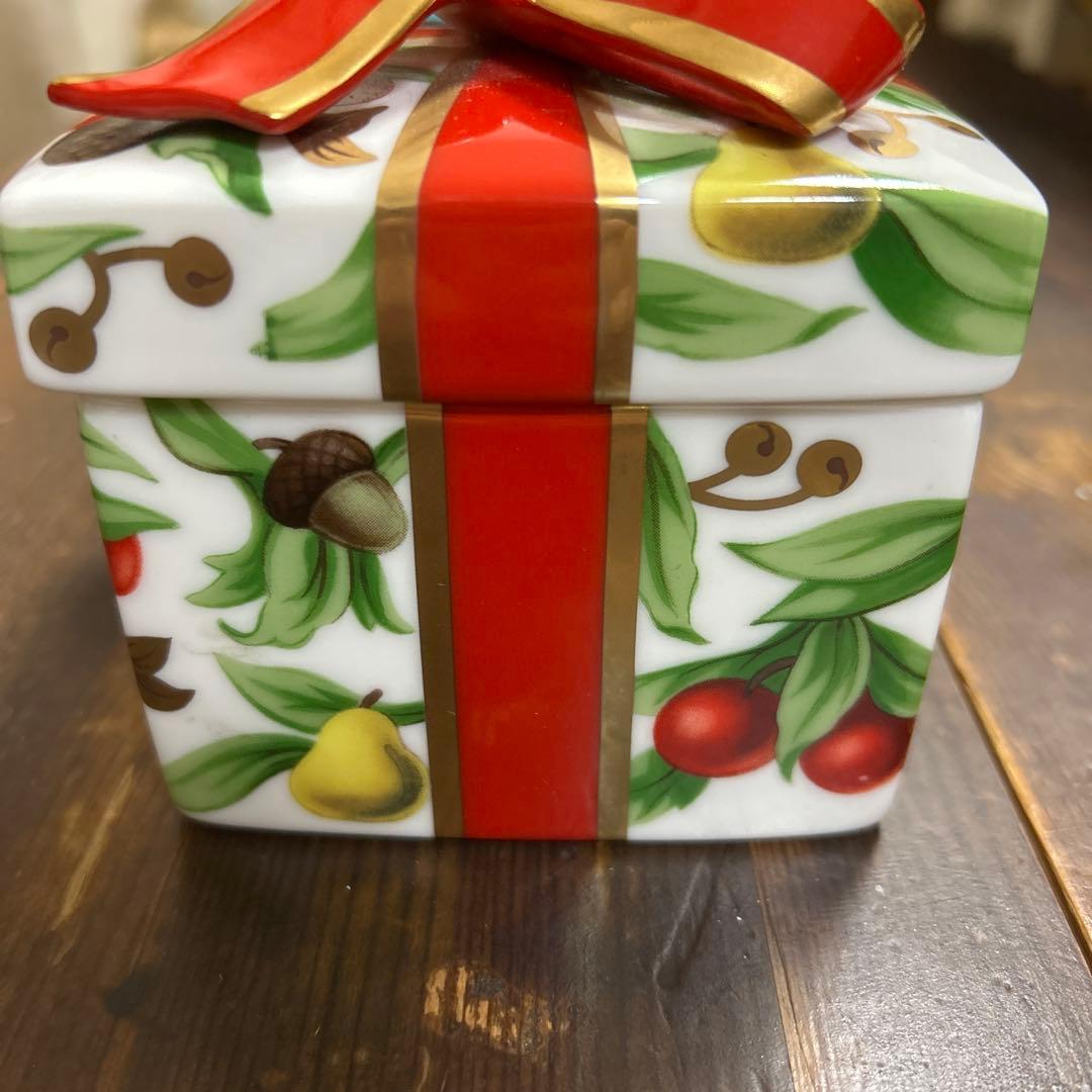 a*a様 希少　レア　Tiffany ティファニー　ホリデー　小物入れ　ジュエリ