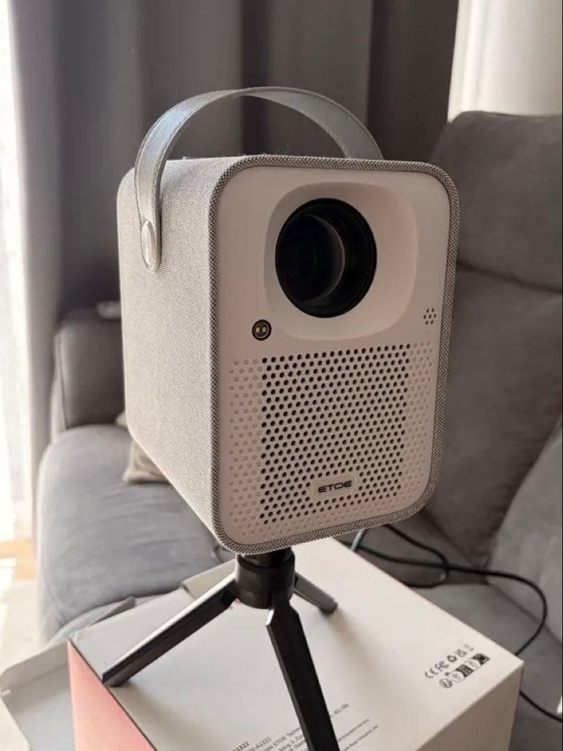 ETOE プロジェクター 1080P