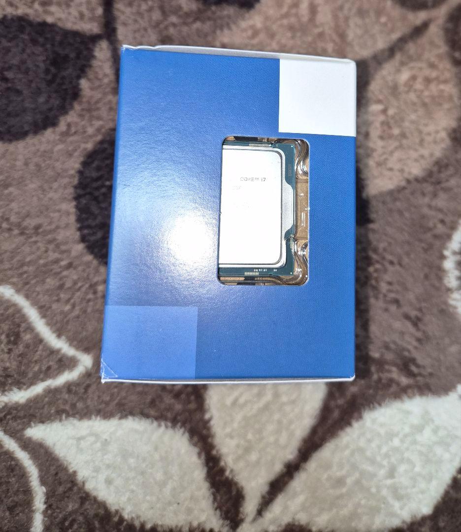 Intel Core i7-13700F CPU LGA1700　新品未開封