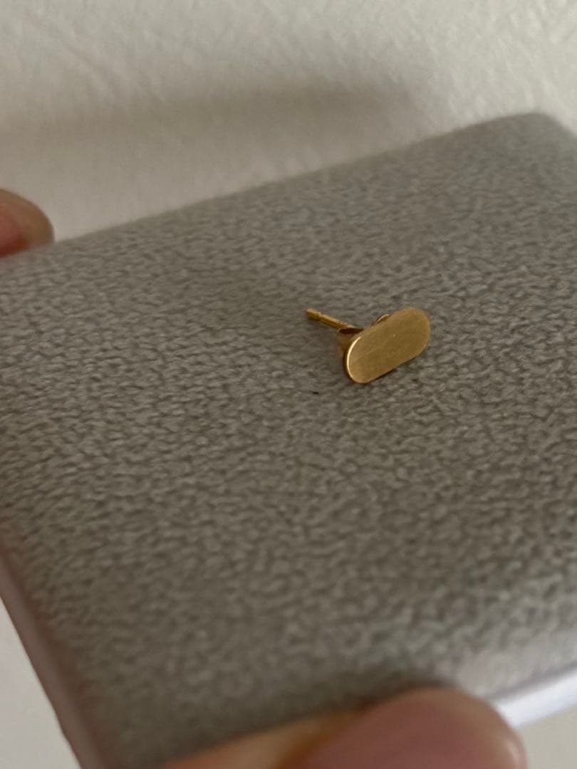 2024ブランイリス プロローグ k18Gピアス(片耳用) 証明書付き