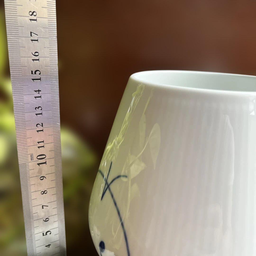 あ*ず様 ロイヤルコペンハーゲン　フラワーベース　未使用　Ｍサイズ