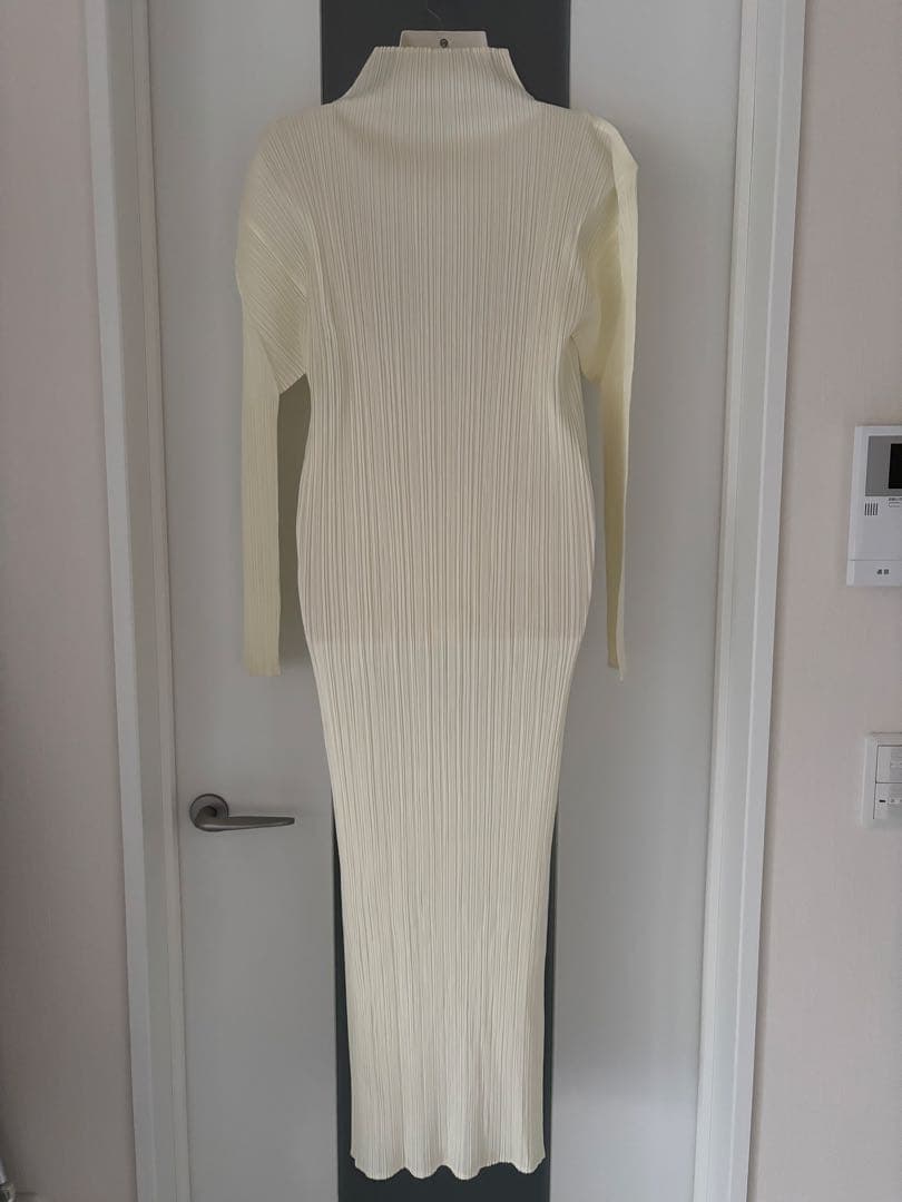 ＊未着用・極美品＊プリーツプリーズ ロングワンピース ハイネック アイボリー 4
