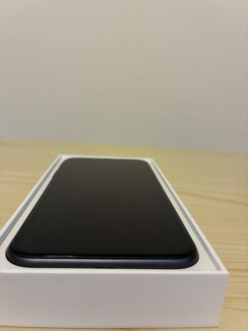 iPhone11 ブラック64GB