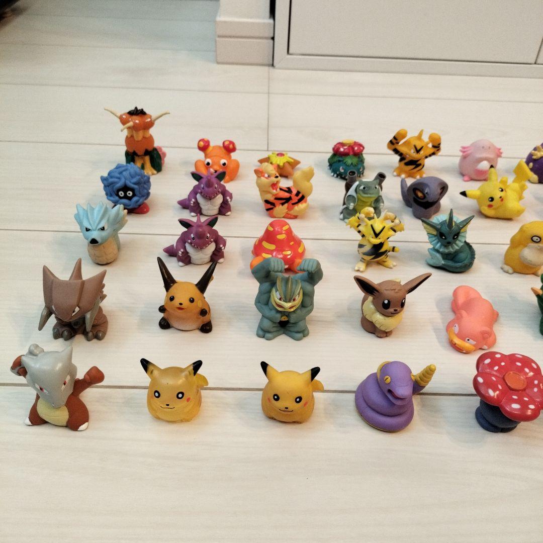 ポケモン　ゆび人形　モンコレ　　240個セット＋おまけ66個　まとめ売り