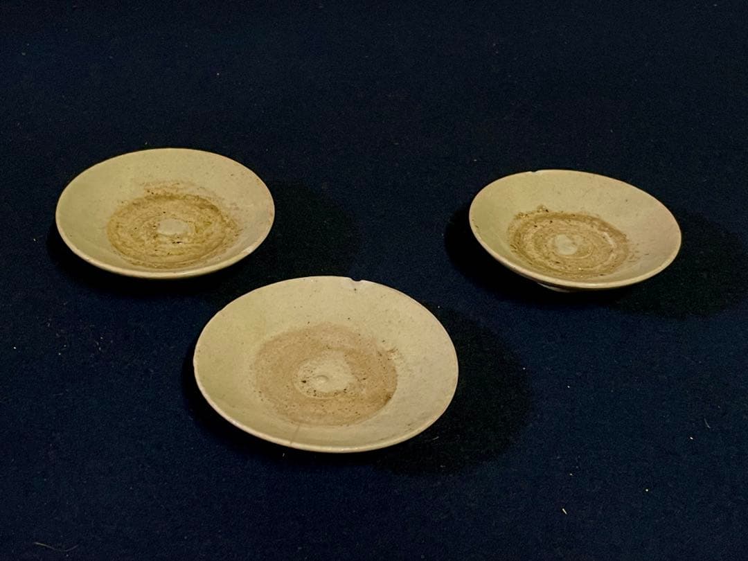 「祖」 くらわんか 白磁 豆皿 3客 波佐見焼 伊万里 （A）