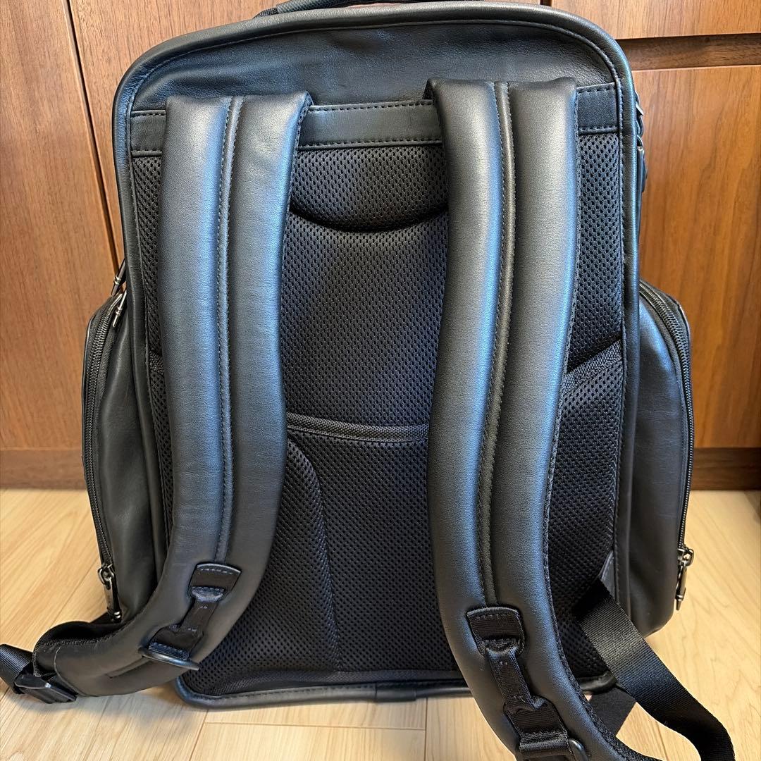 tumi alpha レザーバックパック