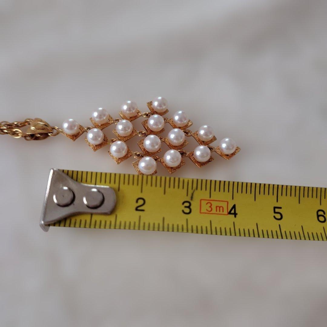 本真珠 16珠18金台 ペンダント。 保証書付き。