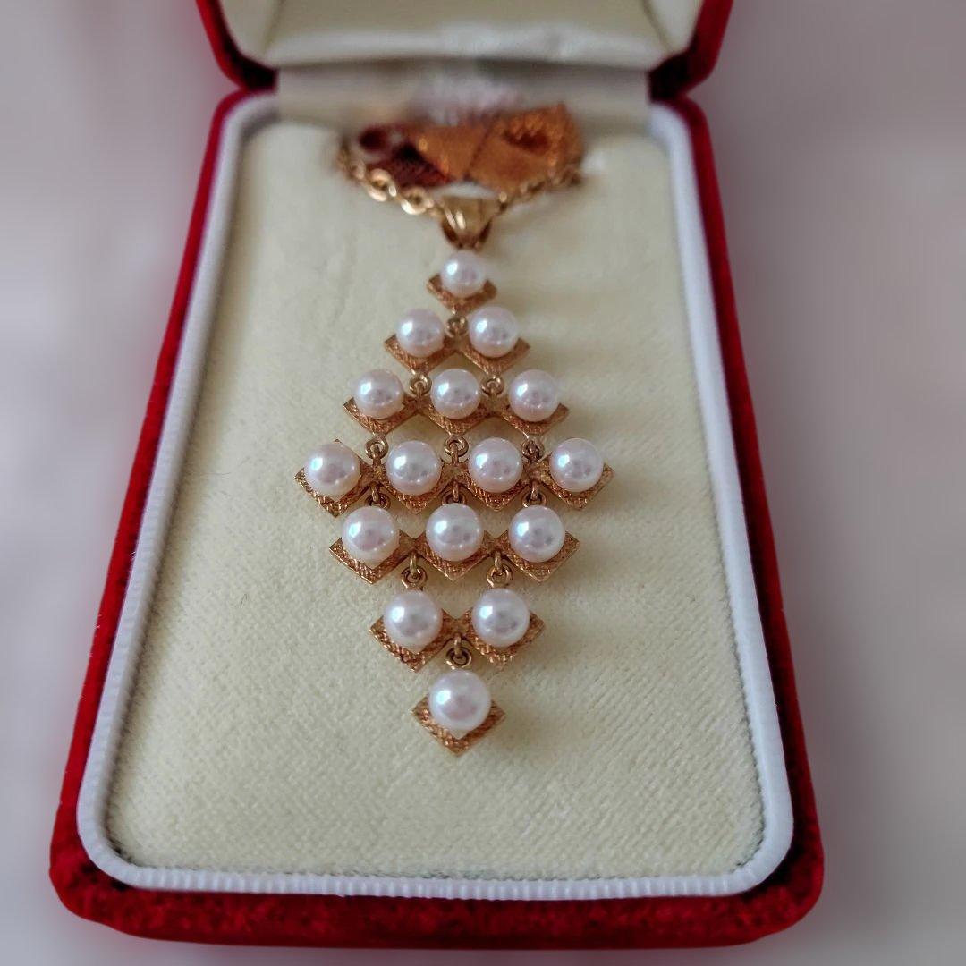 本真珠 16珠18金台 ペンダント。 保証書付き。