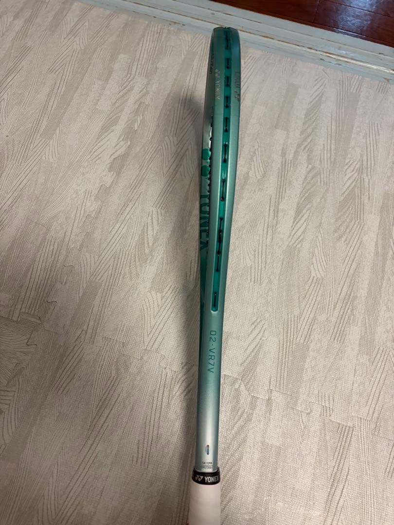 【完品】YONEX ボルトレイジ7v 02
