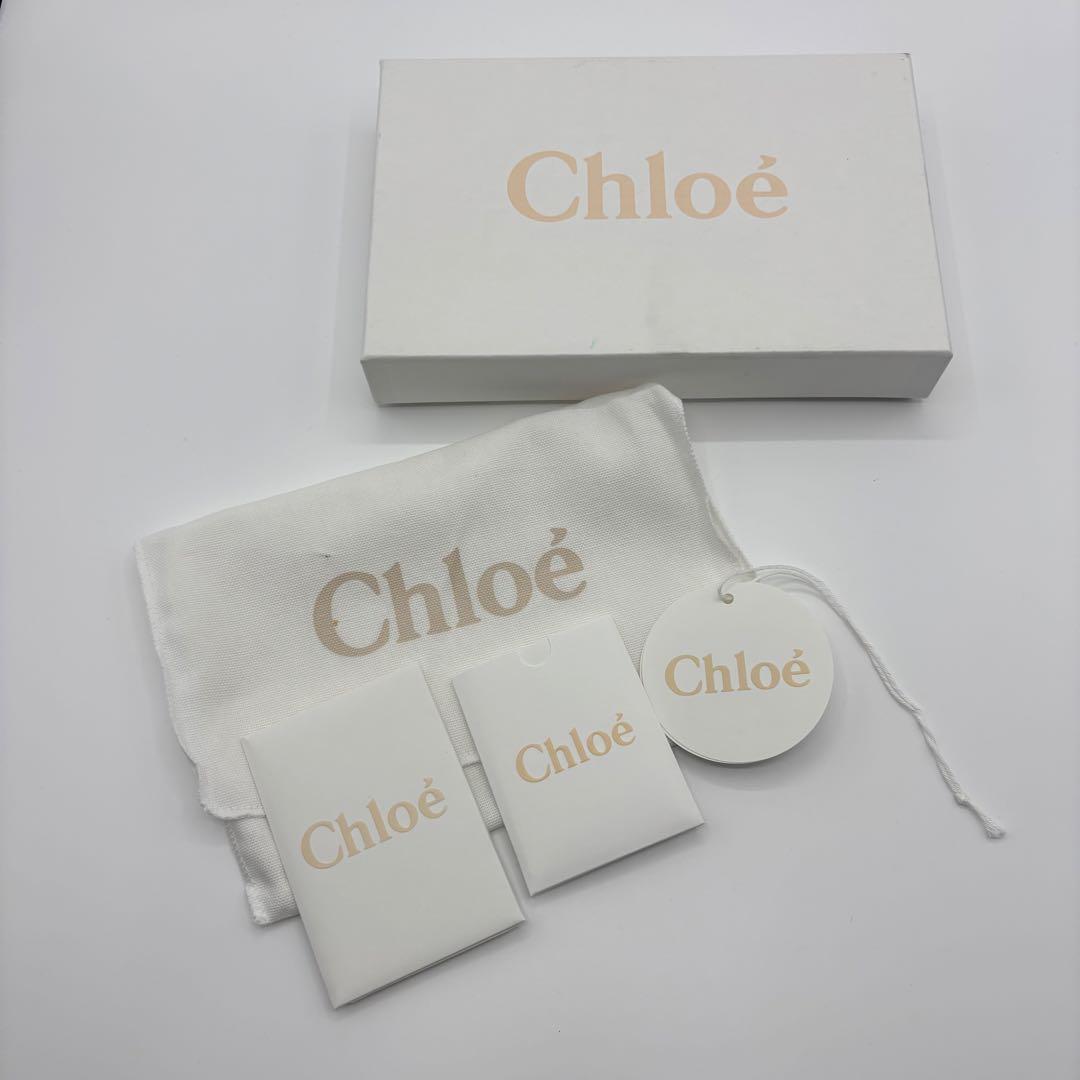 Chloe クロエ　長財布　グレー　アルファベット　レザー　レディース