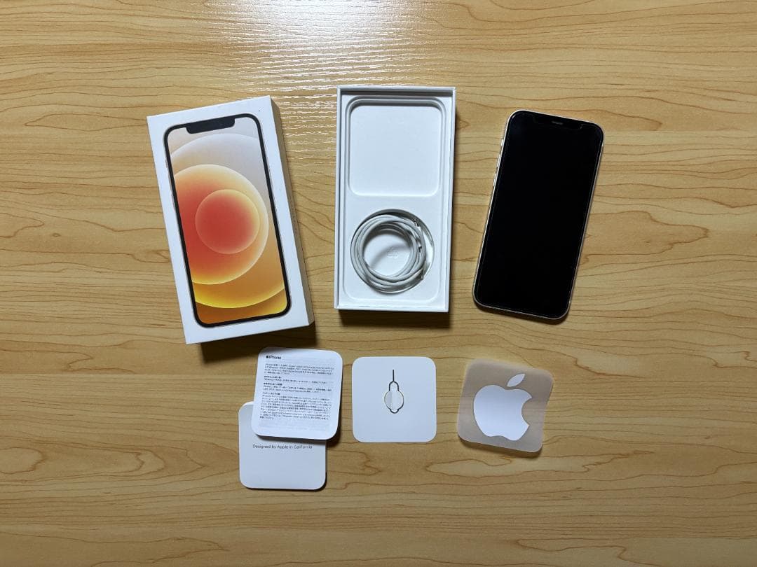 Apple iPhone 12 ホワイト 本体 64G