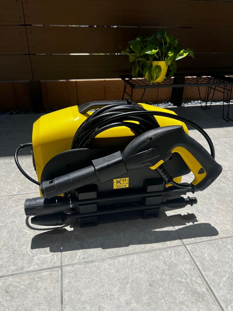 美品 KARCHER K2サイレント 高圧洗浄機本体 3M水道ホース付き