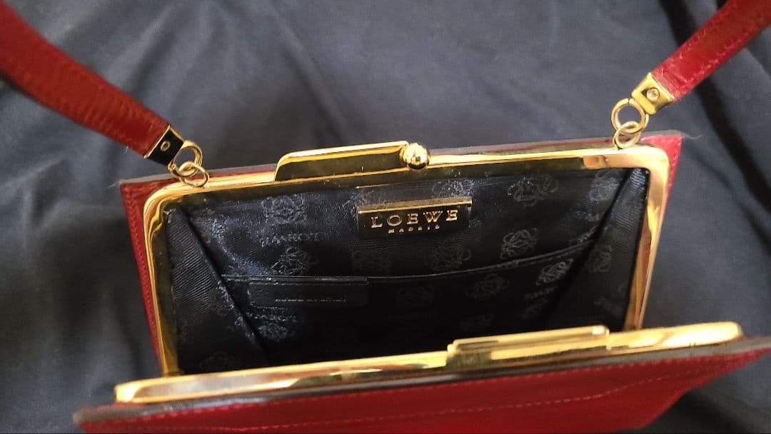 美品　LOEWE(ロエベ)　赤　ハンドバッグ パーティーバッグ
