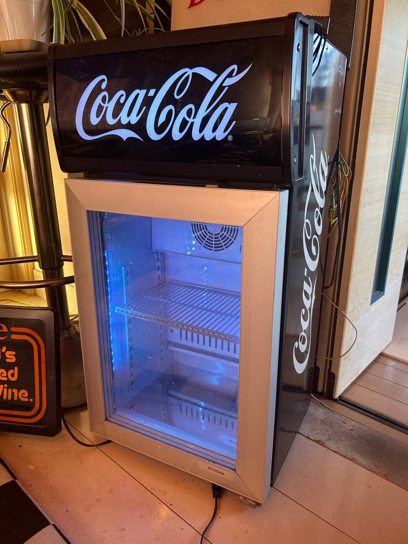 大幅値下げ！！　Coca-Cola 冷蔵庫 LED照明付き　ジャンク
