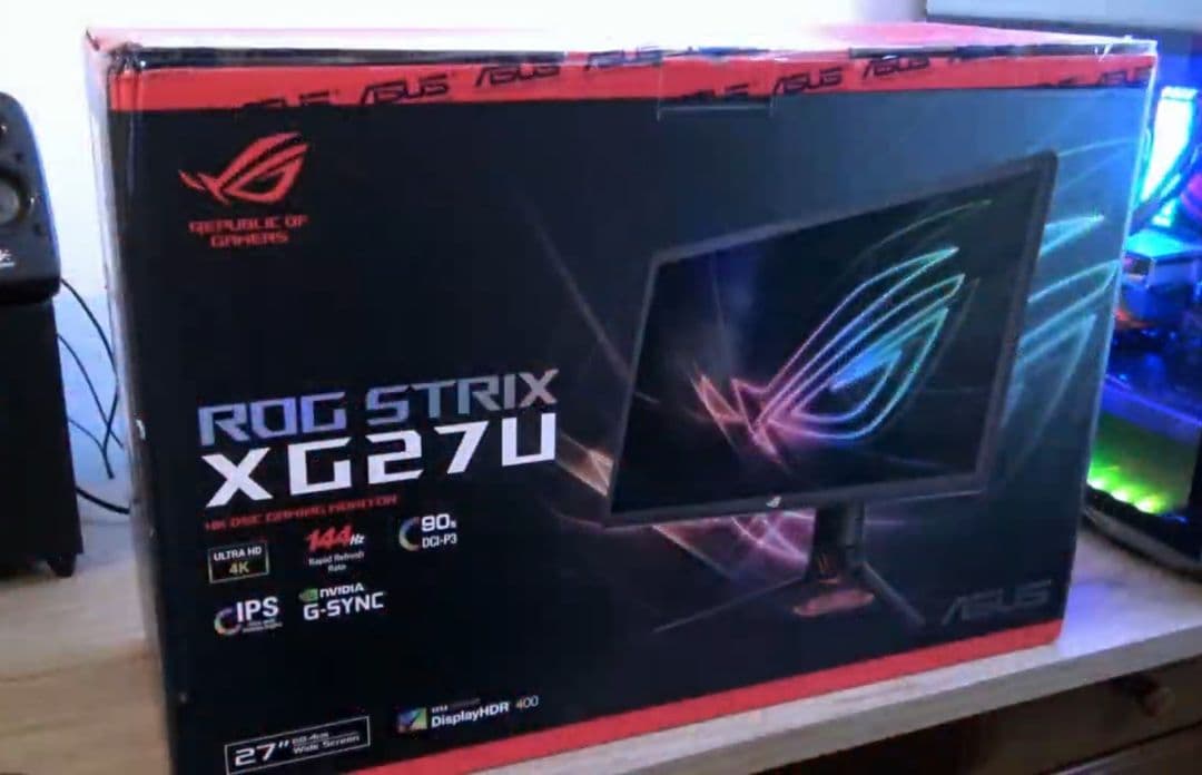 ROG STRIX XG27UQ 27インチ4K 144HZ HDR モニター