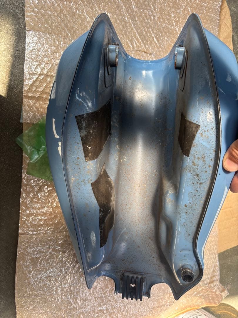 ル*フ様 ftr223ボニーブルー　純正タンク