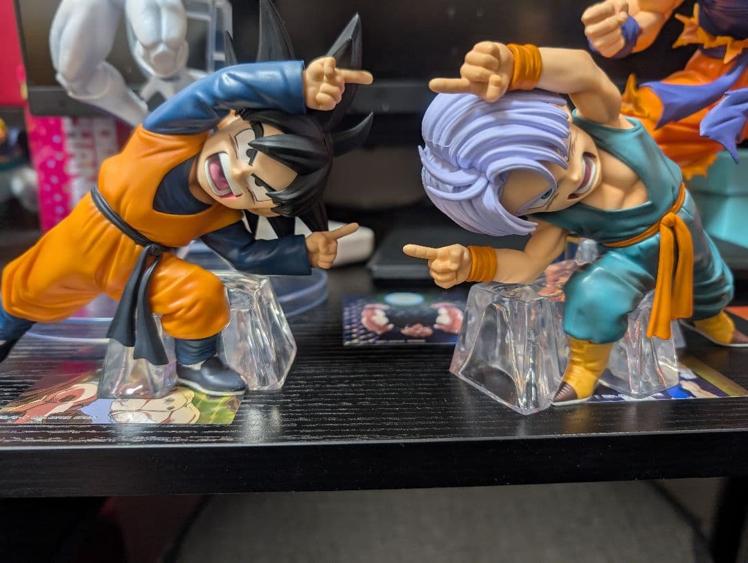 ドラゴンボール 孫悟空 トランクス フィギュア