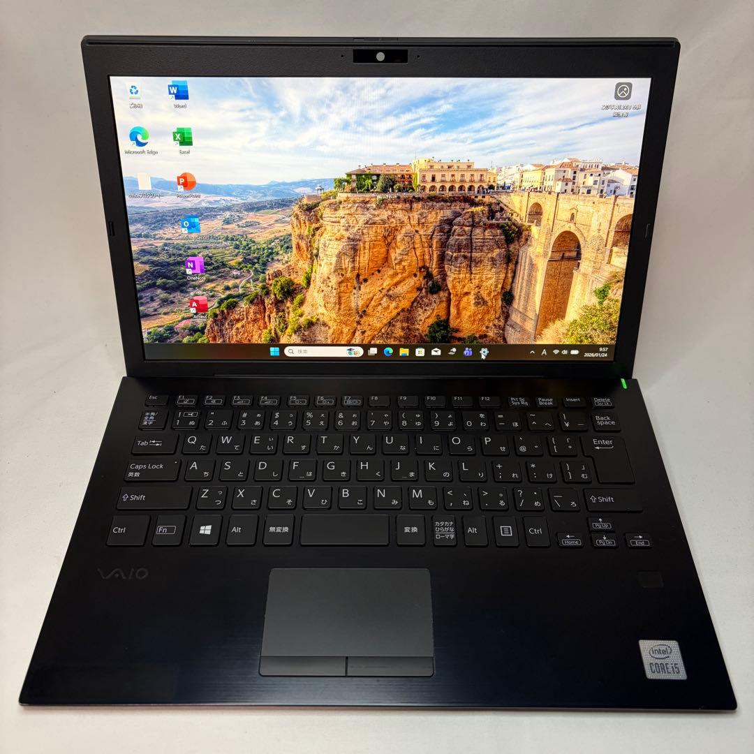美品 VAIO Pro PG 第10世代 i5 8GB 13.3型 フルHD