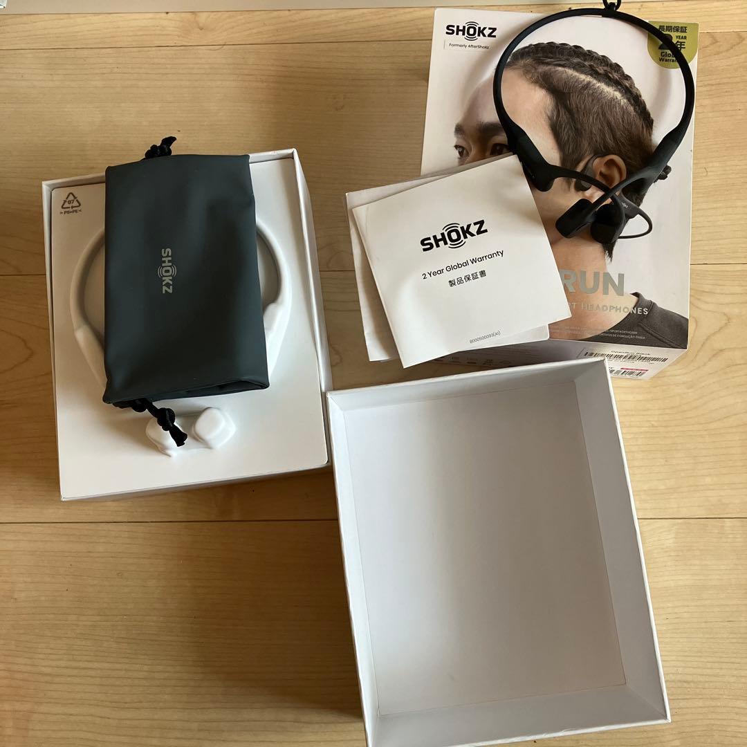 SHOKZ OPENRUN 骨伝導イヤフォン