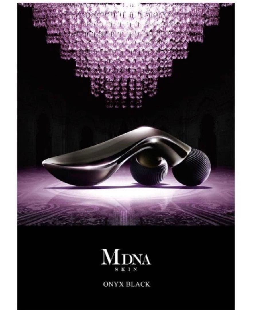 MDNA SKIN 美顔ローラー ブラック