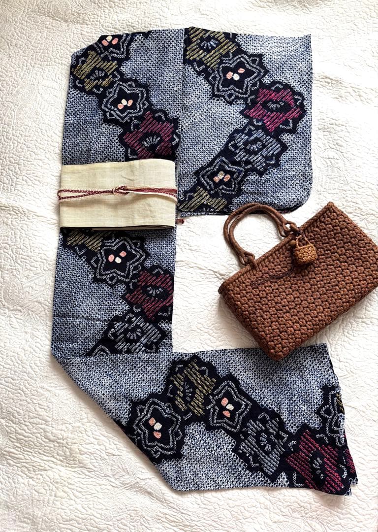 粋な大人の浴衣◆有松絞り 精巧な桔梗紋繋ぎ