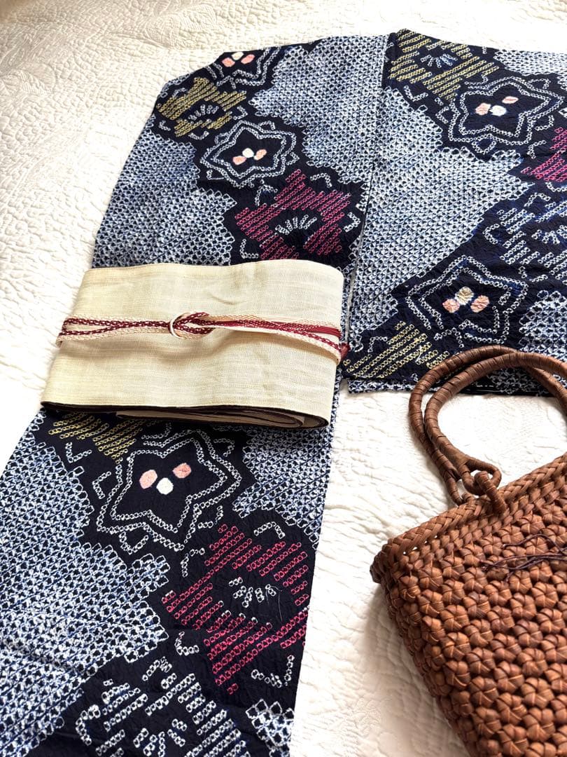 粋な大人の浴衣◆有松絞り 精巧な桔梗紋繋ぎ