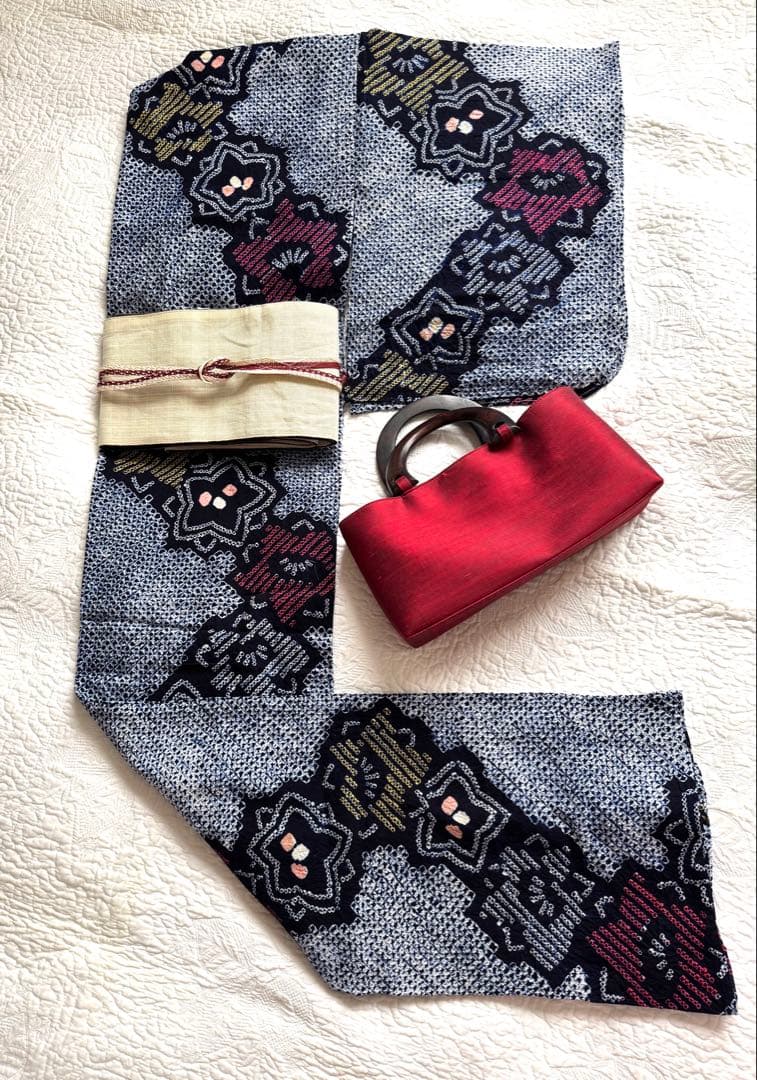 粋な大人の浴衣◆有松絞り 精巧な桔梗紋繋ぎ