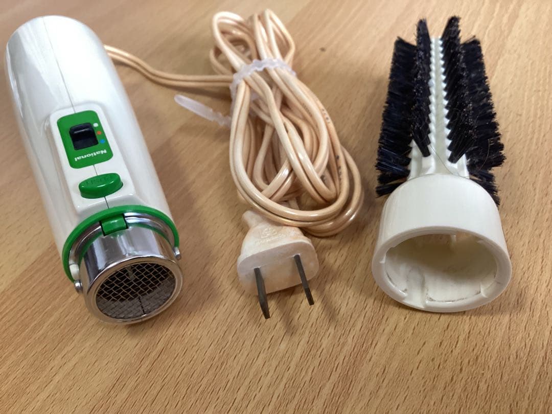 超レアNational 純黒・高級豚毛使用くるくるカールドライヤー収納ケース付き