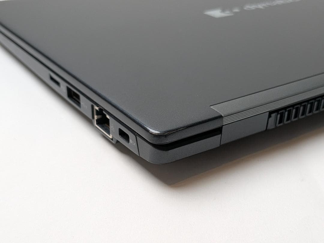 第11世代Core i5 Dynabook G83/HU 189