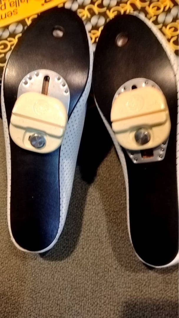 レーサーシューズ　イタリア製DEUGI メッシュタイプ白　サイズ42