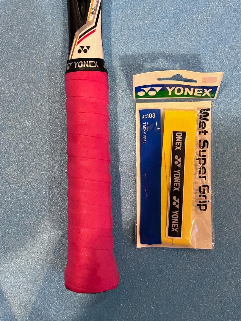 （美品）YONEX レーザーラッシュ 5V ガムブースト（26ポンド）