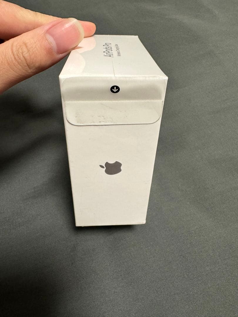 AirPods Pro 本体 ワイヤレス充電ケース付き新品未開封