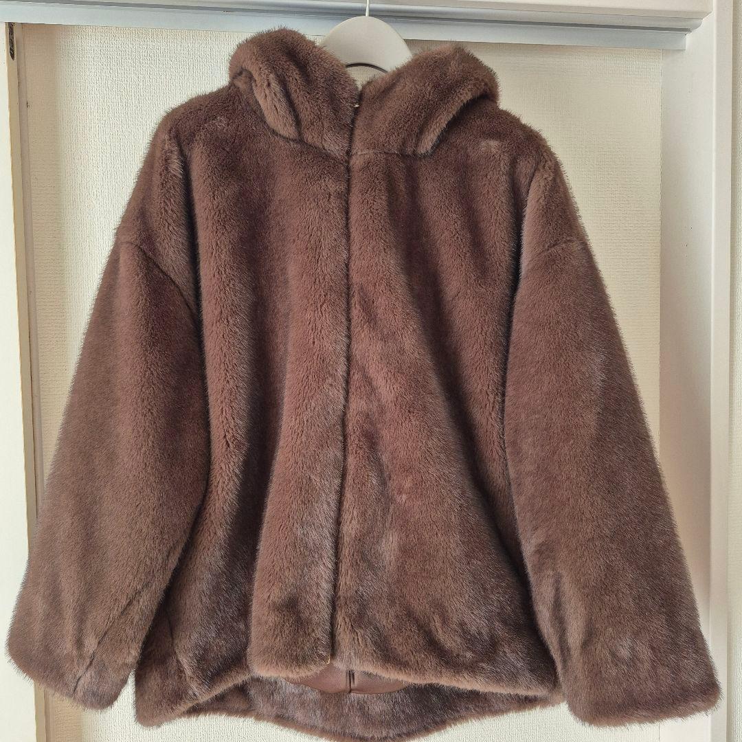 LOUNGEDRESS 今季フードフェイクファーブルゾン