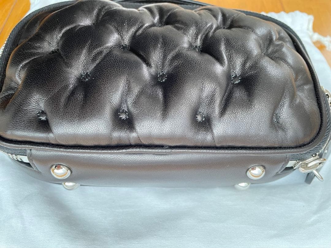 メゾンマルジェラ　グラムスラムglamslam エンブロイダリー