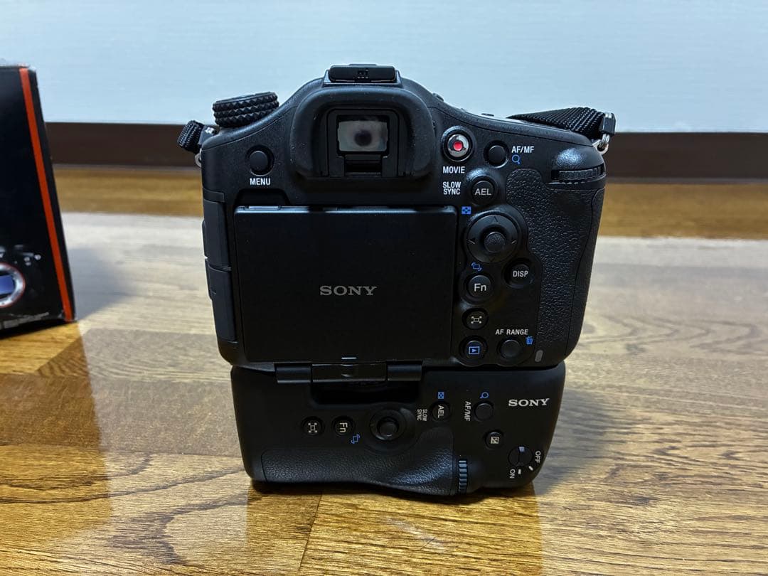 【中古美品】SONY α99（点検整備済み）・縦位置グリップセット