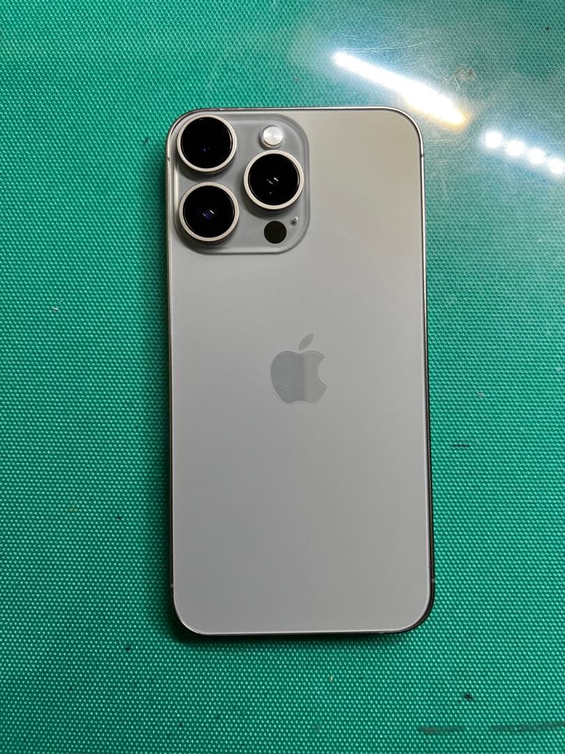 【ジャンク品】iPhoneX(iPhone15Pro風の外装に改造) 256GB