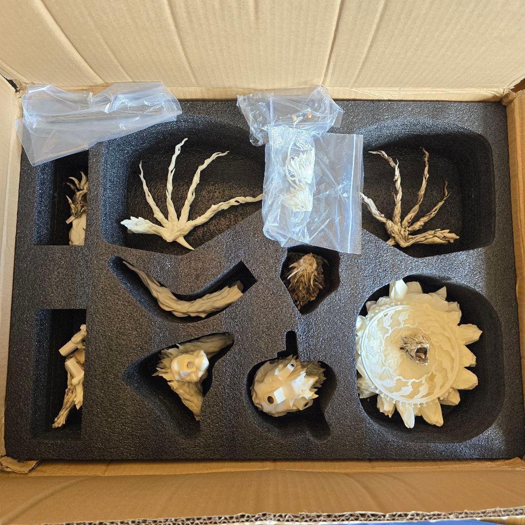 地啼龍アンイシュワルダ　ガレージキット