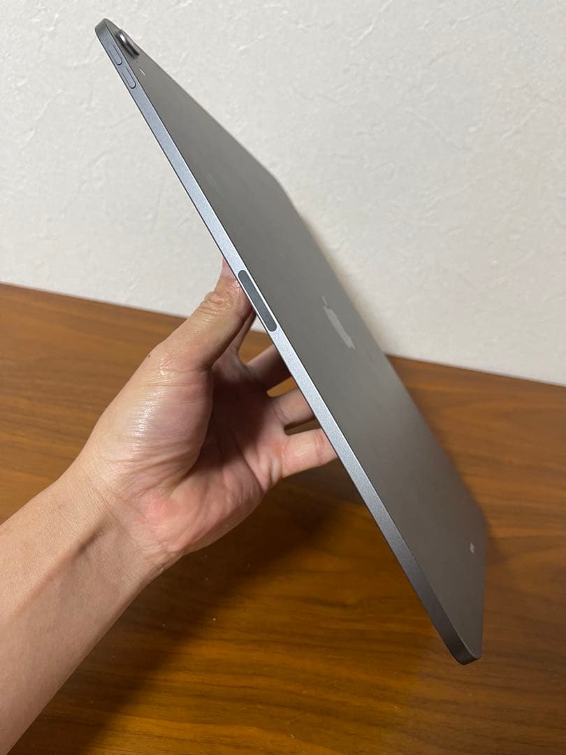 Ipad pro 12.9インチ第3世代　バッテリー100%