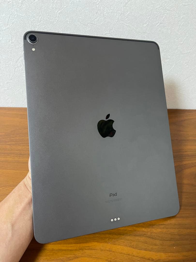 Ipad pro 12.9インチ第3世代　バッテリー100%
