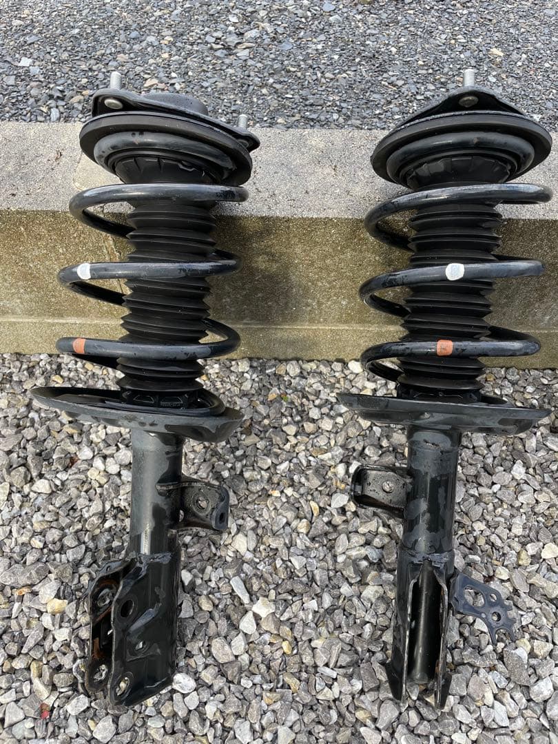カムリ WS（後期）純正サスペンションキット 一式