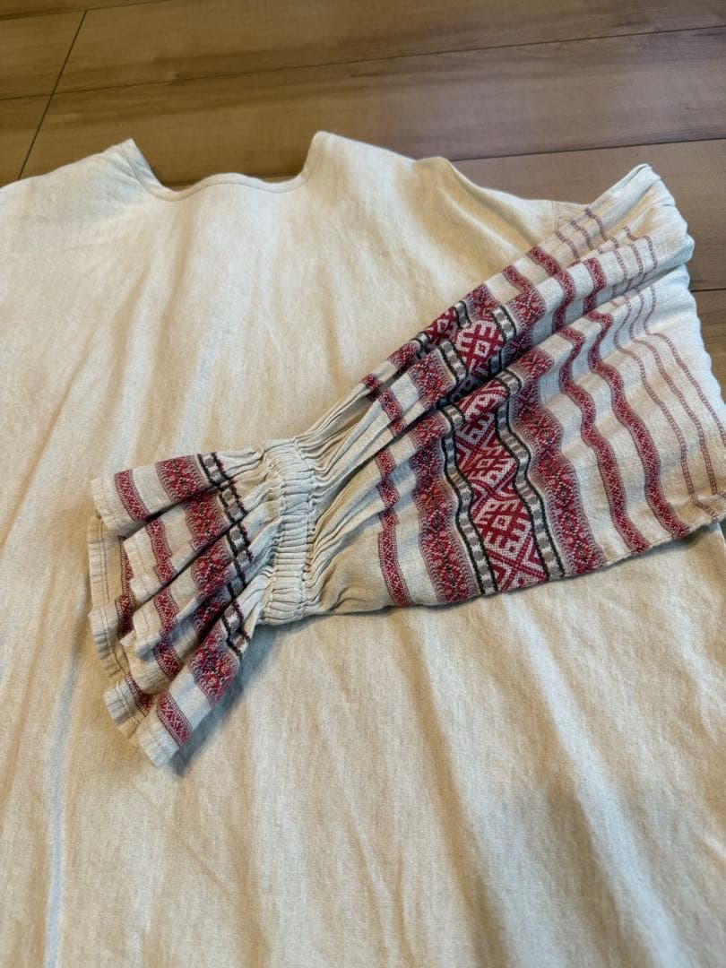 nest Robe（ネストローブ）フリル付き長袖シャツ